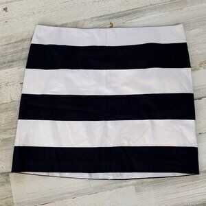 Vineyard Vines Women's Size 12 Poplin Short Skirt Nautical Stripe Navy/White